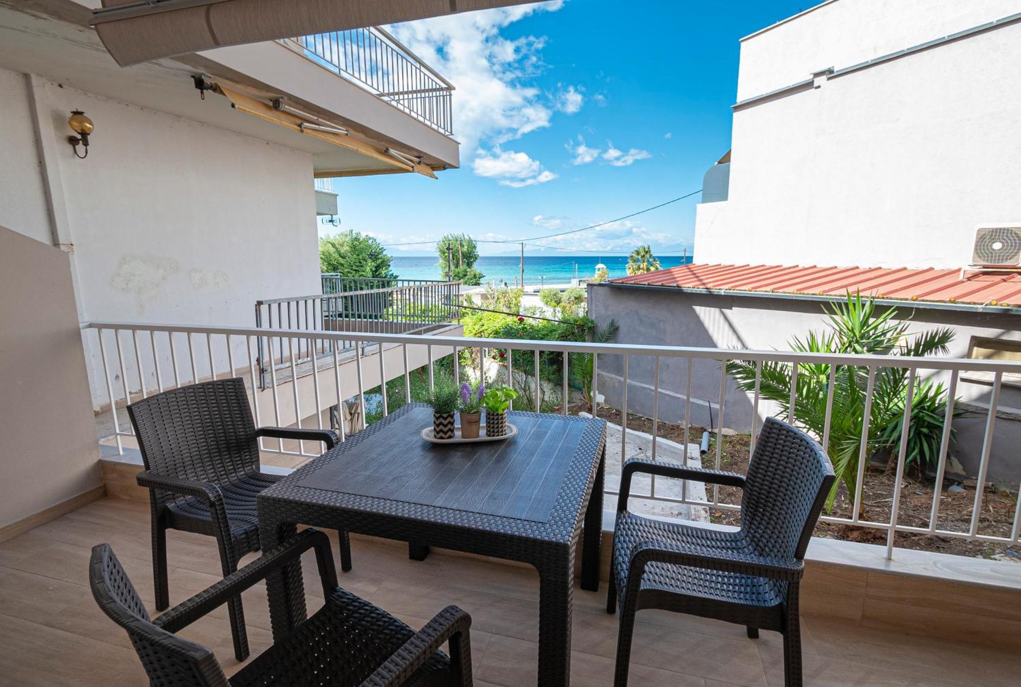 Sabbia Apartments Seafront By Rentalspro Services - Nea Moudania Halkidiki 外观 照片